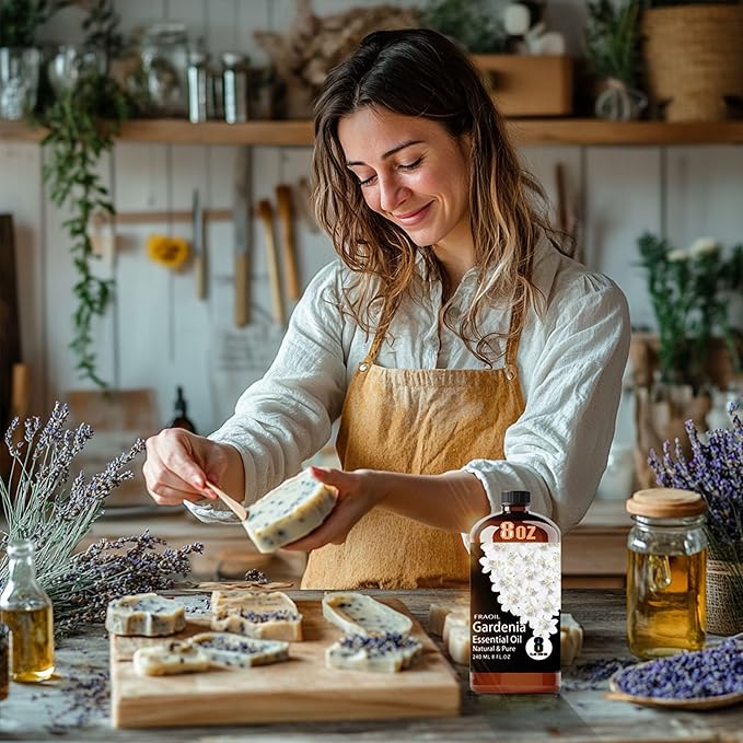 Gardenia Essential Oil, Gardenia Oil 8 Fl Oz 240ML for Diffuser Humidifier Yoga Cleaning DIY Candle Soap Making Perfume Gift for Women Essential Oils