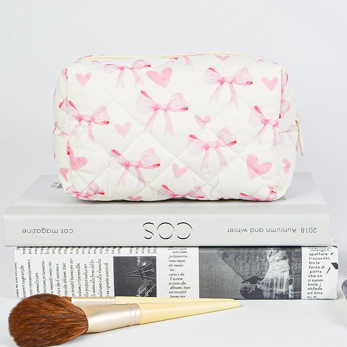 Quilted Makeup Pouch,Cotton Puffy Makeup Bag, Coquette Cosmetic Bag for Women and Girls, Aesthetic Organizer Bag, Cute Flower Travel Toiletry Bag