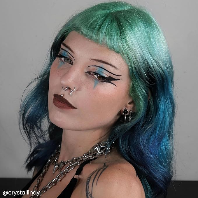 Arctic Fox Semi-Permanent Hair Dye, Aurora Kiss Blue, Vegan & Cruelty-Free, Ammonia-Free, Conditioning Formula, Vibrant Color for All Hair Types, 5.6 Fl Oz (Pack of 2)