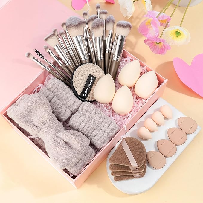 MAANGE Makeup Brush Set 38 Pcs Premium Synthetic Makeup Brushes For Foundation Powder Concealers Blush Eye shadows Make up Brushes Kits - Champagne