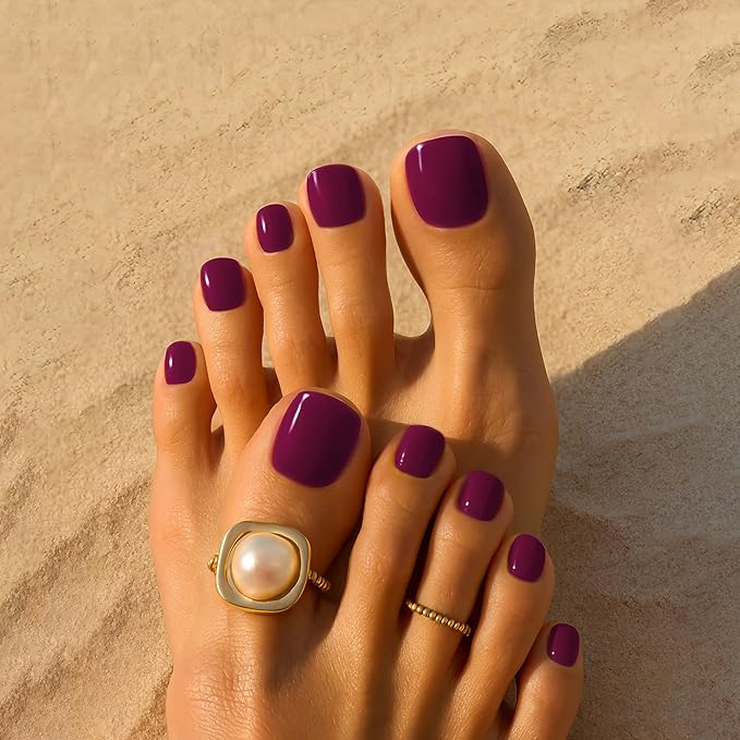 MAYCHAO 15ML Vino Red Gel Nail Polish 1Pc Claret-Red Nail Polish Soak Off UV LED Nail Gel Polish Nail Art Starter Manicure Salon DIY at Home, 0.5 OZ