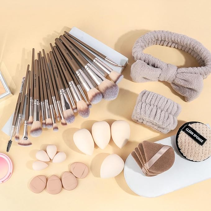 MAANGE Makeup Brush Set 38 Pcs Premium Synthetic Makeup Brushes For Foundation Powder Concealers Blush Eye shadows Make up Brushes Kits - Champagne