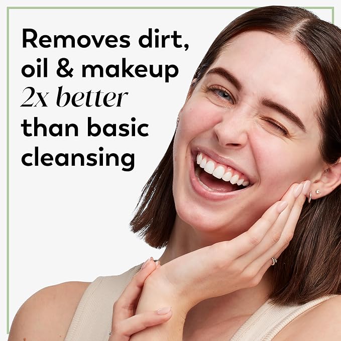 Olay Daily Facials for Clean Sensitive Skin, Makeup Remover Wipes, Soap-Free and Fragrance-Free Cleanser Cloths, 33 Count (Pack of 3)