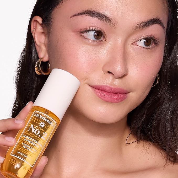 MCoBeauty - Fragrance Mist No.3 - Light Body Mist and Hair Perfume with Sweet Blossom, Dragon Fruit and Lychee - Gifts for Women, Feminine Spray, Self Care Gifts for Women - 90ml Bottle