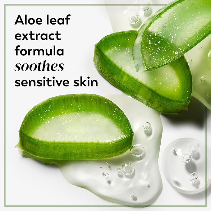 Olay Daily Facials for Clean Sensitive Skin, Makeup Remover Wipes, Soap-Free and Fragrance-Free Cleanser Cloths, 33 Count (Pack of 3)