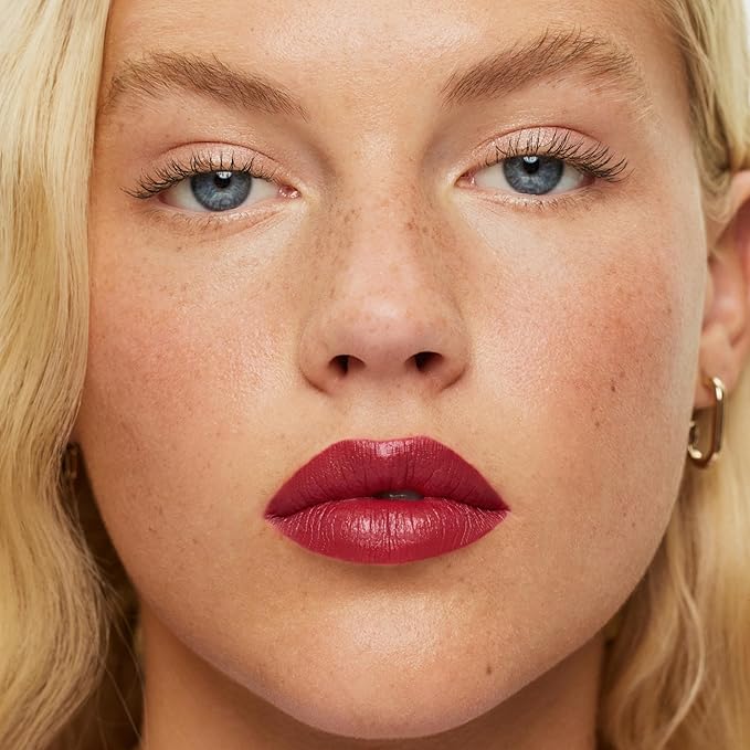 ILIA - Lip Sketch Hydrating Crayon | Hydrate, Plump, Smooth, Strengthen | Long Lasting up to 12-Hours, Bleed-Resistant, Soft-Matte | Barrier-Building, Non-Toxic, Cruelty-Free (Night Bloom)