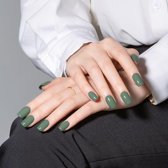 MAYCHAO 15ML Sage Green Gel Nail Polish 1Pc Green Gel Polish Soak Off UV LED Nail Polish Nail Art Starter Manicure Salon DIY at Home, 0.5 OZ