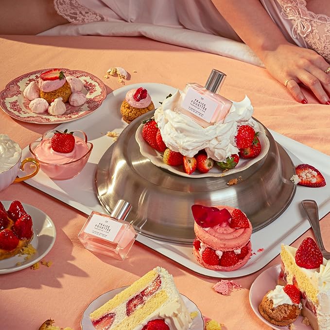 Le Monde Gourmand Fraise Fouettée Eau de Parfum - 1 fl oz (30 ml) - Vanilla, Strawberry, Sugar Perfume Notes