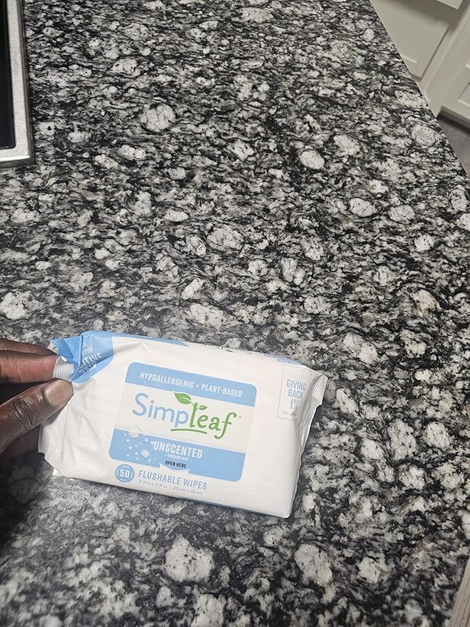 Simpleaf Flushable Wet Wipes Unscented | Plastic Free, Paraben & Alcohol Free | Hypoallergenic & Safe for Sensitive Skin | Soothing Aloe Formula | Adult Toilet Wipes (6 x 50 Counts Pack) 300 Counts
