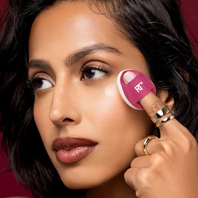 Real Techniques Cherry On Top Mini Marshmallow Puff Trio, Mini Makeup Puffs For Concealer & Foundation, Spot Correcting & Blending, Dry Use Beauty Sponge, Travel Size, Vegan & Cruelty-Free, 3 Count